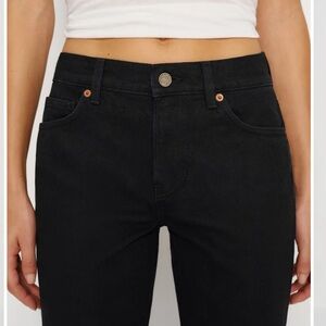 NWT Reformation Greer Mid Rise Straight Jeans Black - Size 33